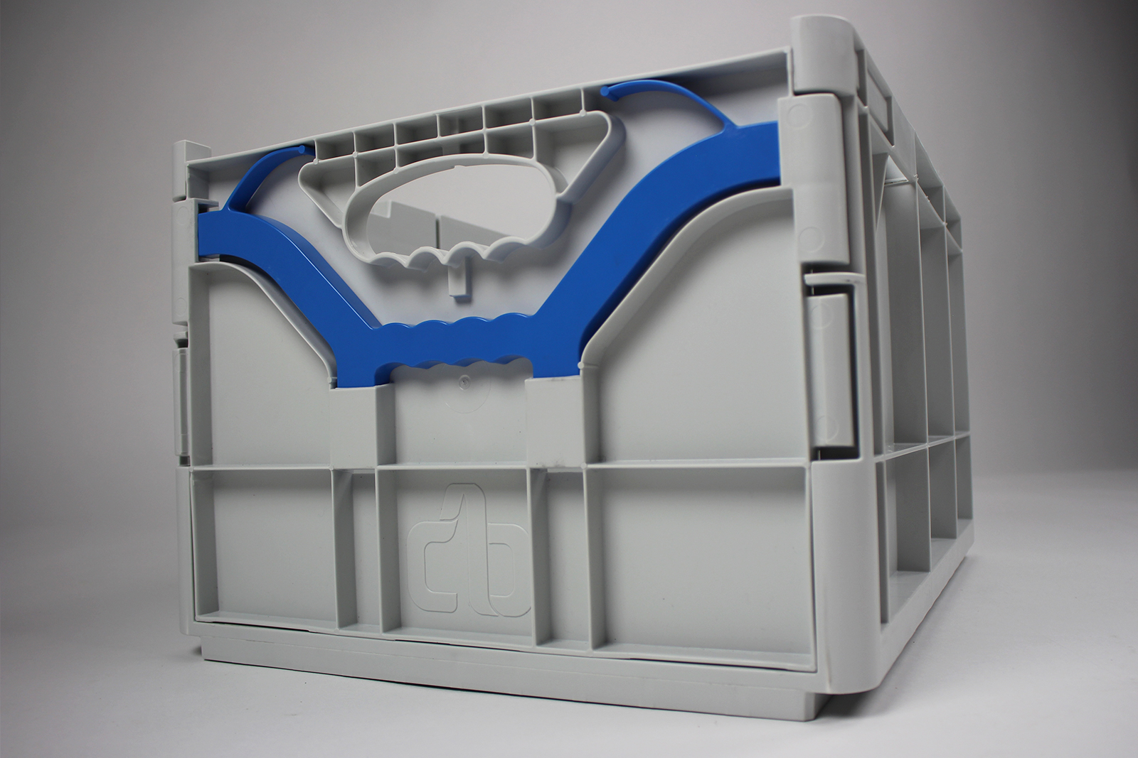 Kunststof bak aangepast Kunststof bak aangepast