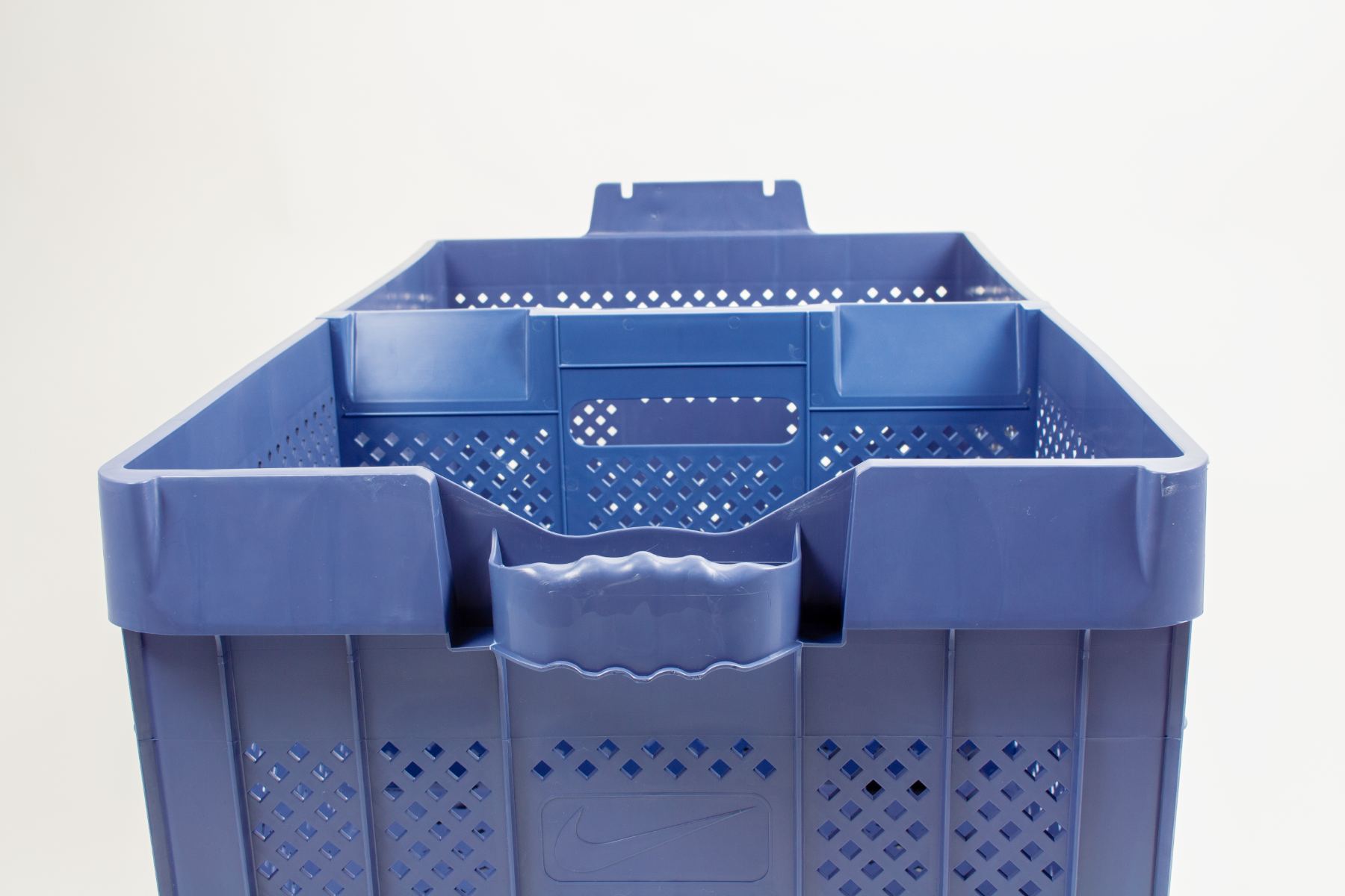 kunststof bak magazijn